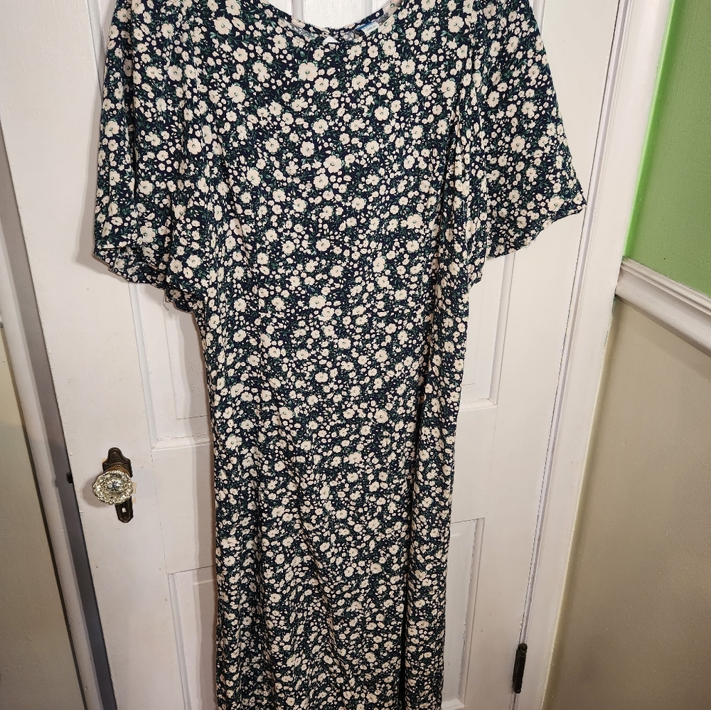 Old Navy Floral Maxi Dress - Black and White